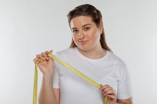 婚活　服装　プチプラ